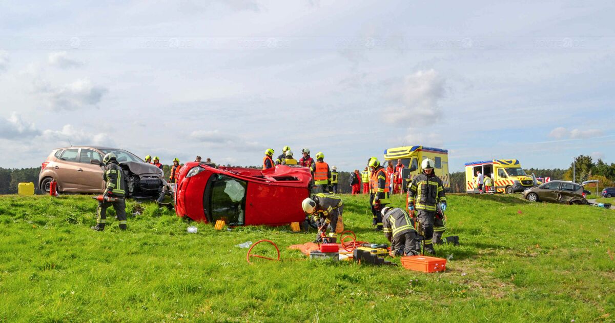 hoyte24 Nachrichtenportal für Hoyerswerda Drei Autos in Unfall bei