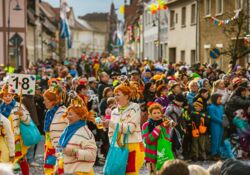 Luftballons als Karnevalsschmuck zu haben