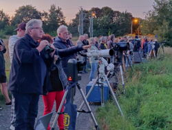 Der Mondbeobachtung folgt die Astro-Nacht