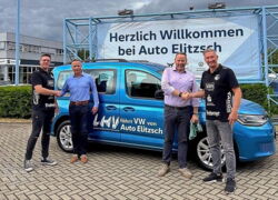 Ein neues Fahrzeug für die Handballer