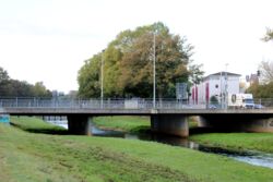 Görlitzer Brücke benötigt neuen Belag