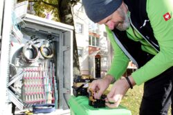 Arbeiten mit sehr dünnem Kabel