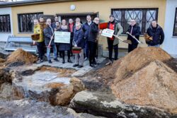 Sportplatz bekommt neue Flutlichtanlage