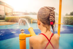 Eine Sommerferienwoche im Lausitzbad verbringen