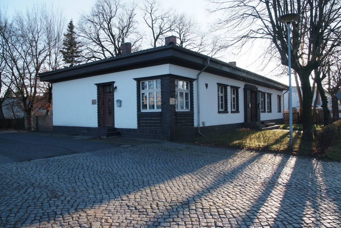 Das einstige Hüttencasino der Glasfabrik ist heute Kulturdenkmal. Foto: Uwe Schulz