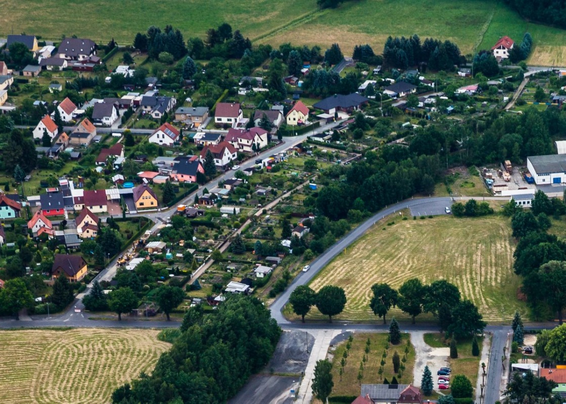 Asphalt "Am Schrebergarten"