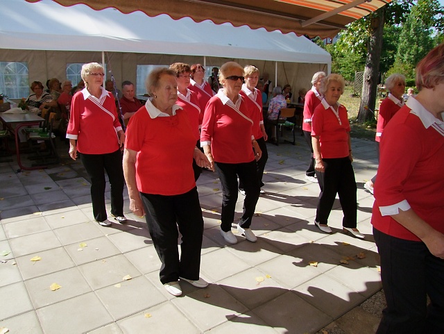 Neue Tanzgruppe