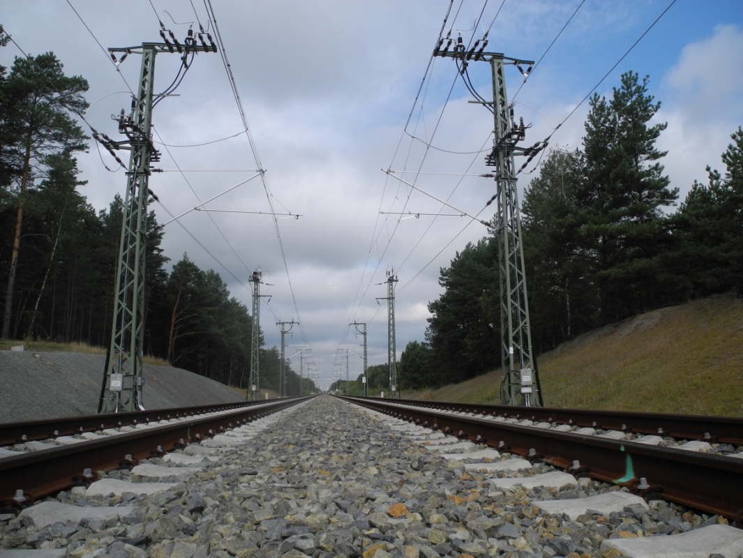 Eine super Bahnstrecke Richtung Görlitz, aber kein Personennahverkehr darauf? Die Linksfraktion im Kreistag will das verhindern. Foto: Andreas Kirschke