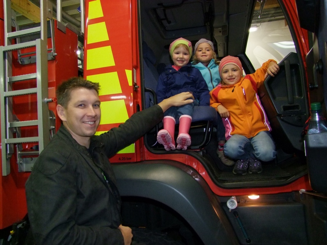 Musizierende Feuerwehrleute