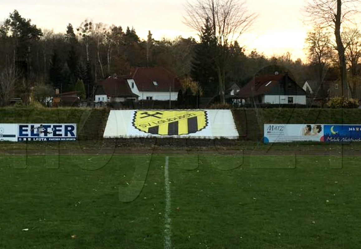 Fußball-Derby unterm Wappen