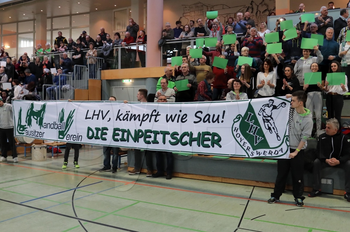 So sehen sich die LHV-Fans selbst: "Die Einpeitscher". Foto: Werner Müller