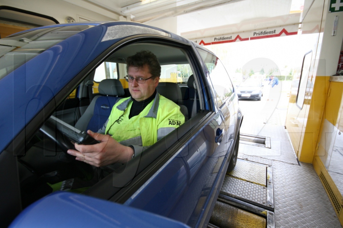 Auto-Check des ADAC