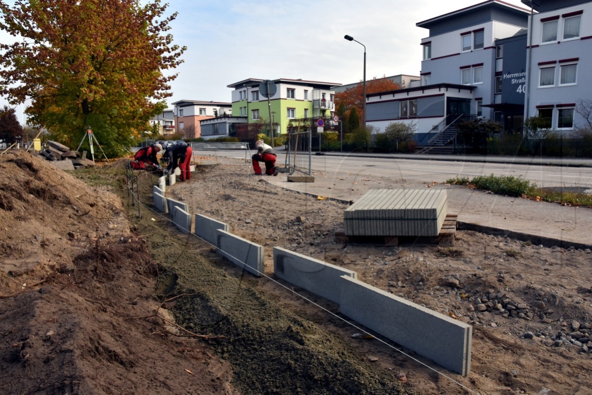 Gehweg bald wie neu