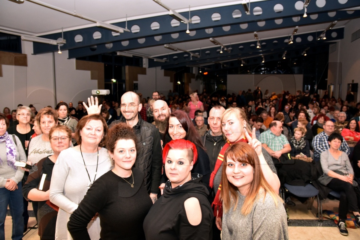 Benecke füllt Saal