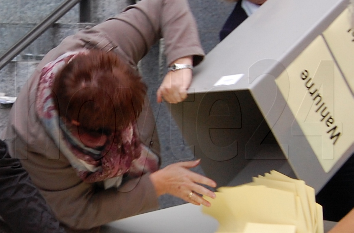 Wahlhelfer gesucht