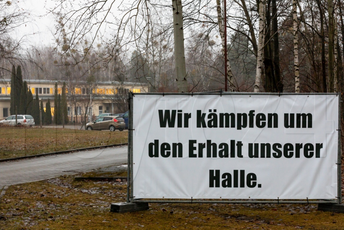 Ringen um Sporthalle