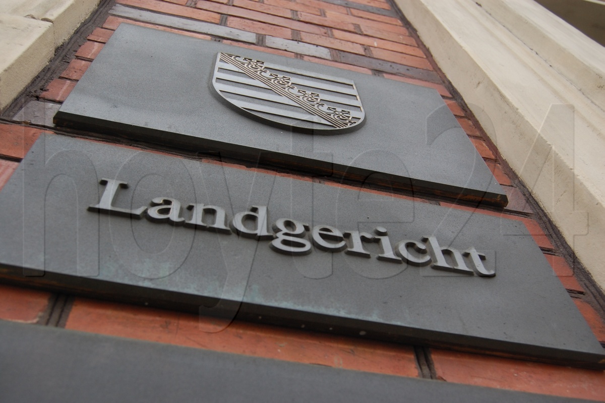 Wegen Totschlags angeklagt