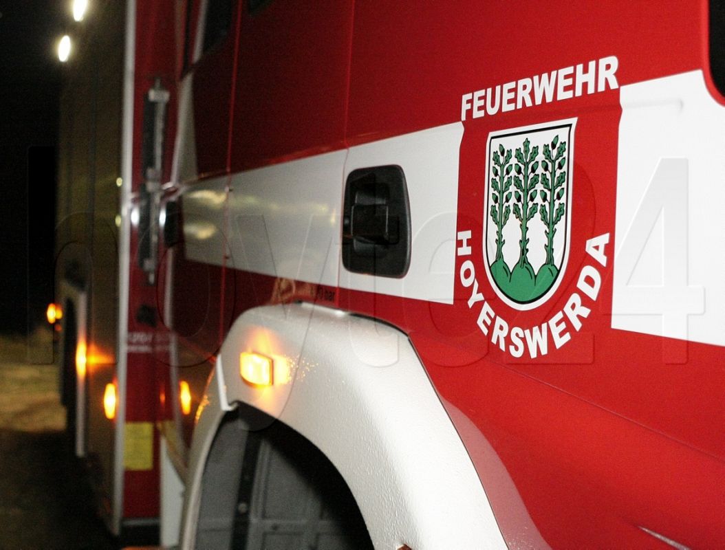 Die Berufsfeuerwehr Hoyerswerda war im Einsatz. Foto: Gernot Menzel (Archiv)