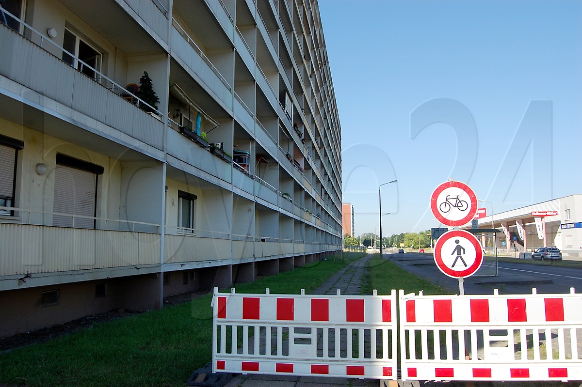 Sperrungen für Hochhaus-Teilabtrag