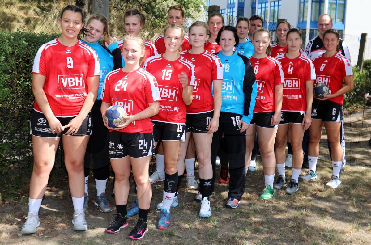 SC-Handballerinnen testen erfolgreich