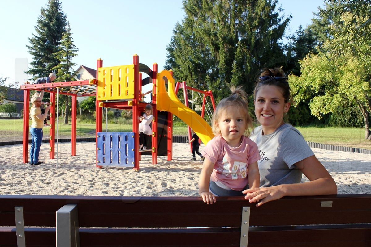 Neuer Spielplatz in Michalken eingeweiht