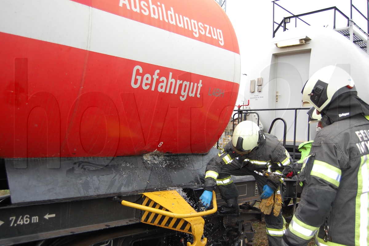 Wenn der Kesselwagen aber nun ein Loch hat ...