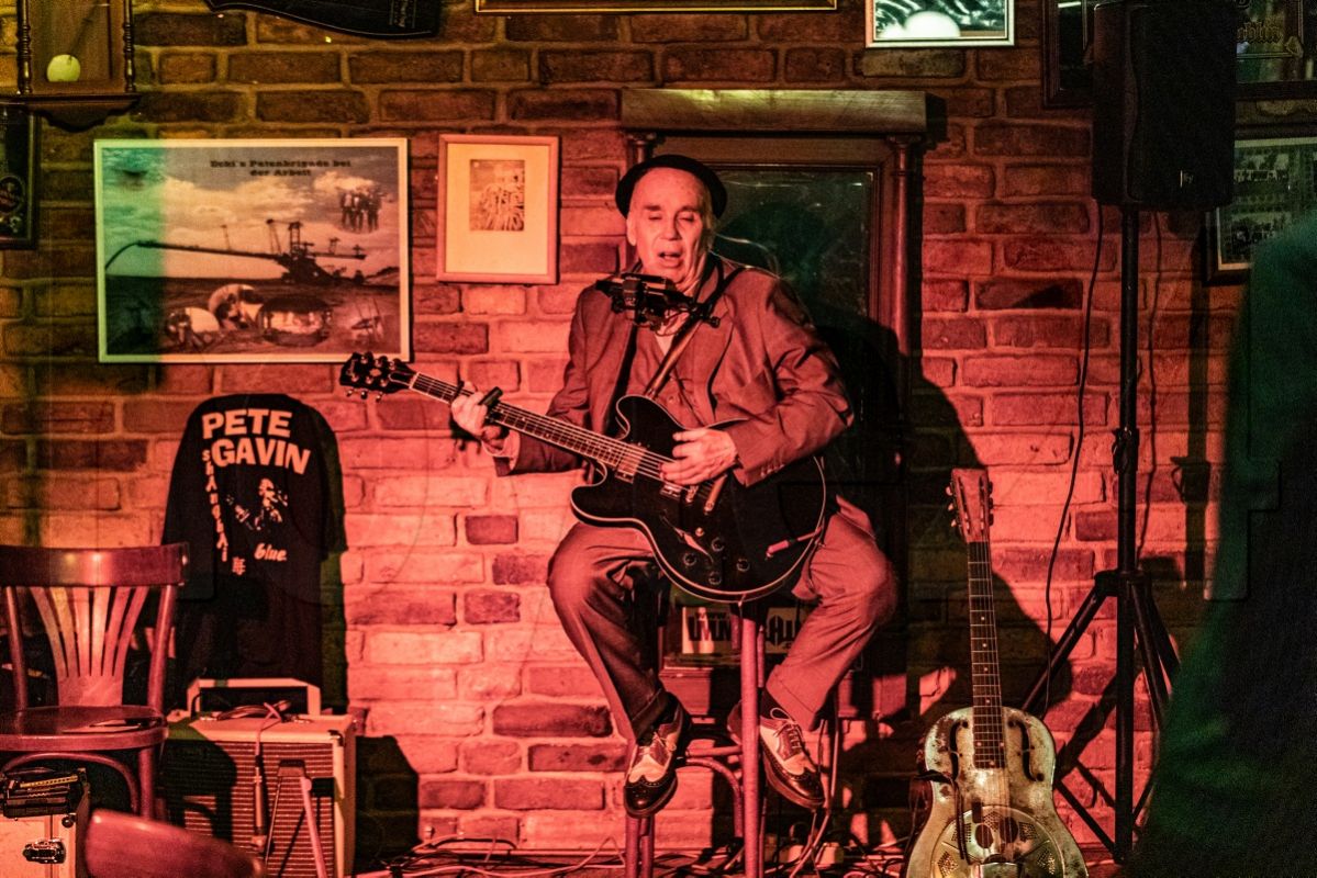 Im "Black Raven": Pete Gavin hat den Blues