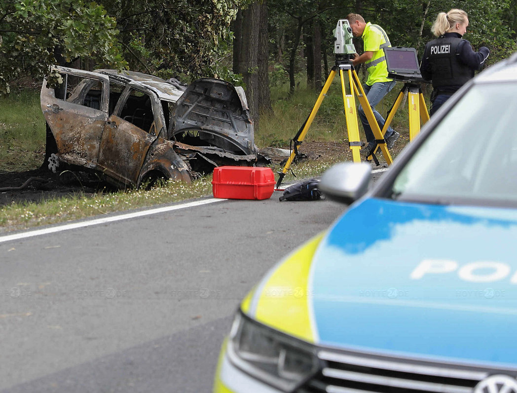 Zwei tödliche Verkehrsunfälle am Sonntag