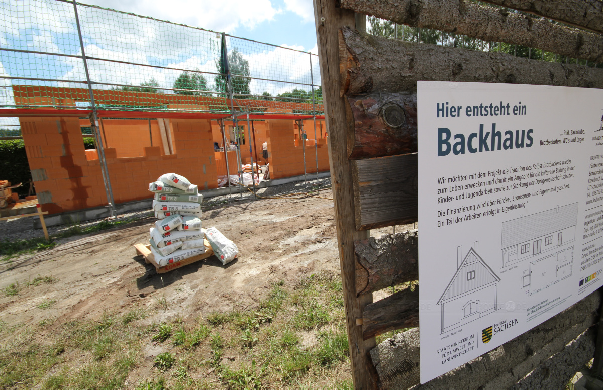 Noch im Sommer soll in Schwarzkollm Richtfest sein