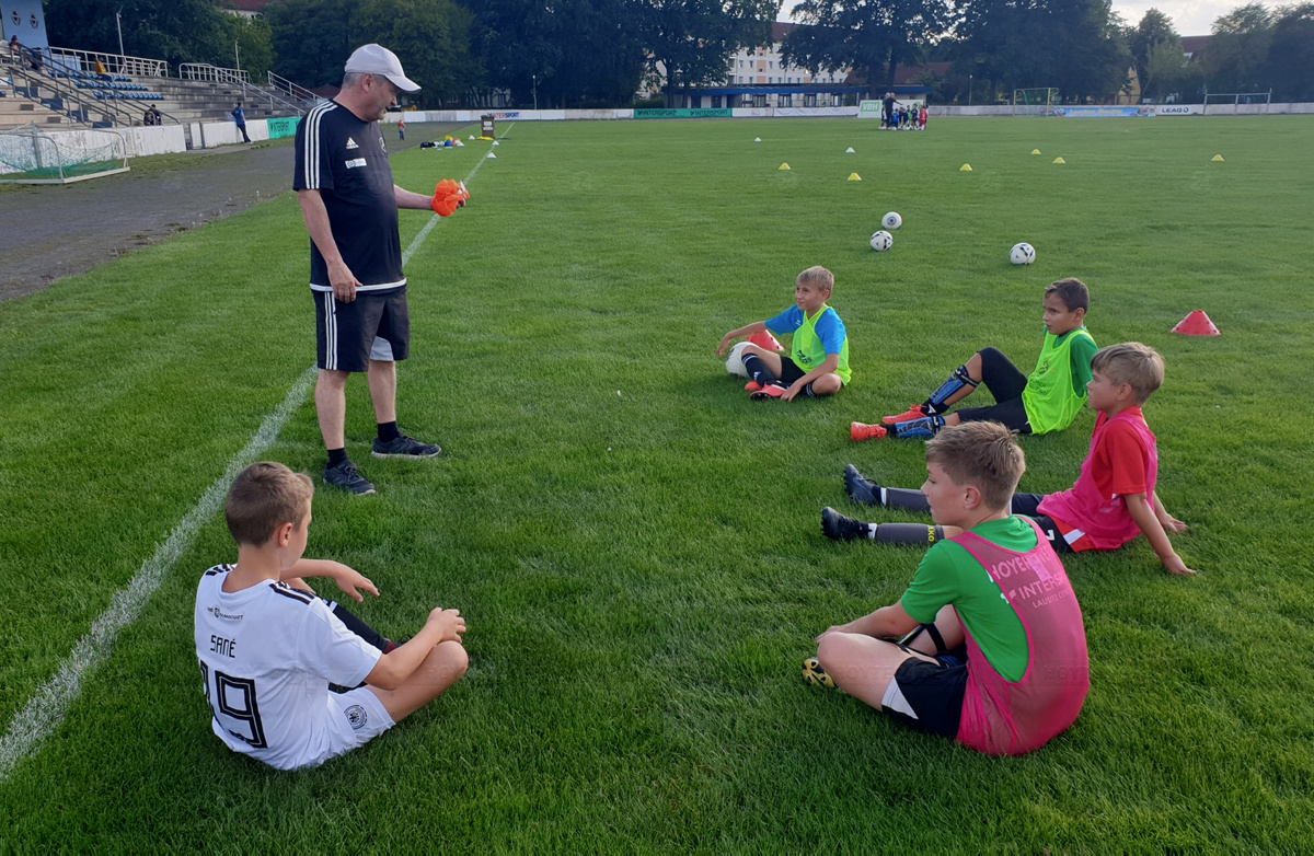 Wieder Training beim DFB-Talente-Stützpunkt