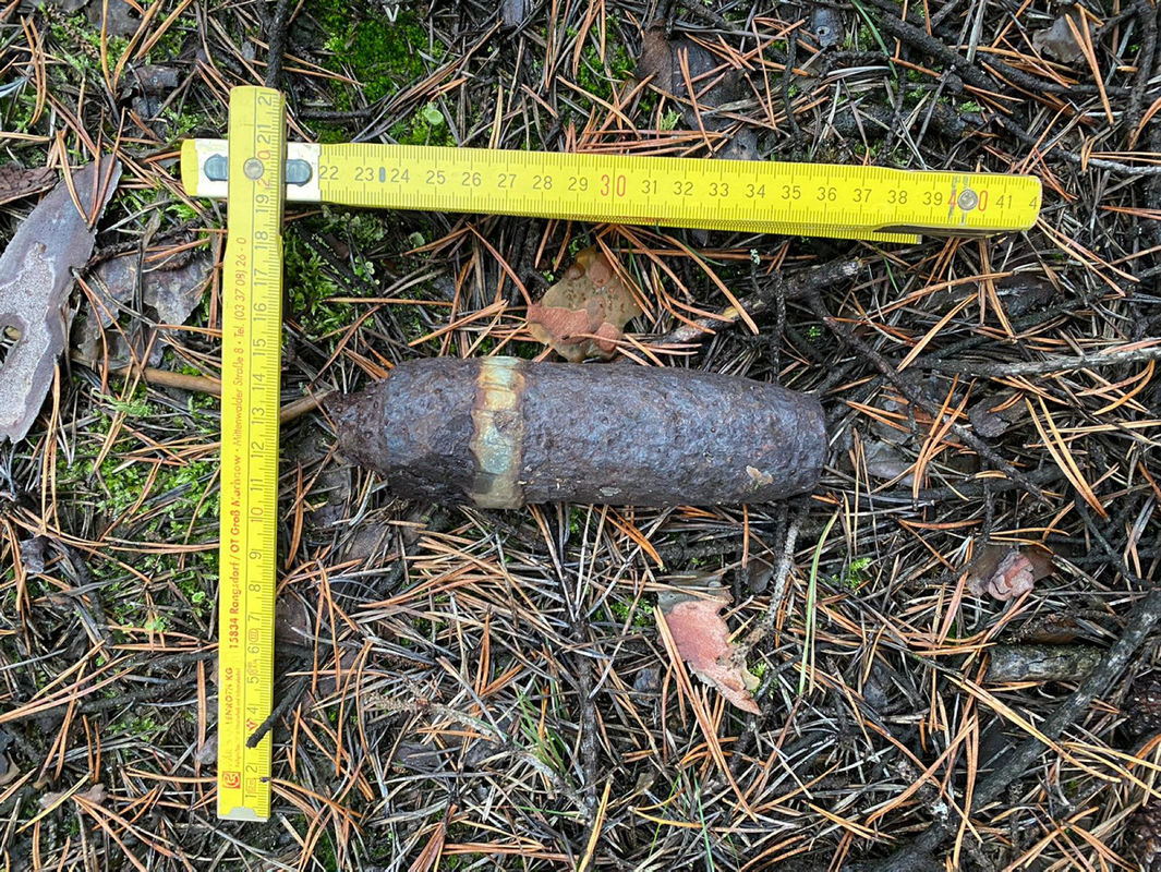 Pilzsucher findet Weltkriegs-Munition im Wald