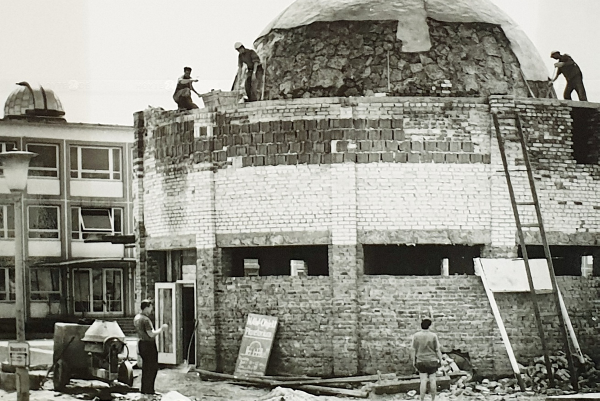 Als sich Hoyerswerda ein Planetarium baute