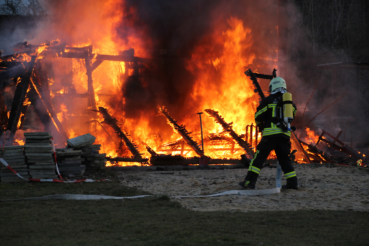 Brand beim Hundesportverein "Pfote drauf"