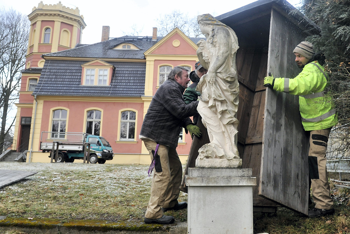 Frühlingserwachen für steinerne Kunstwerke