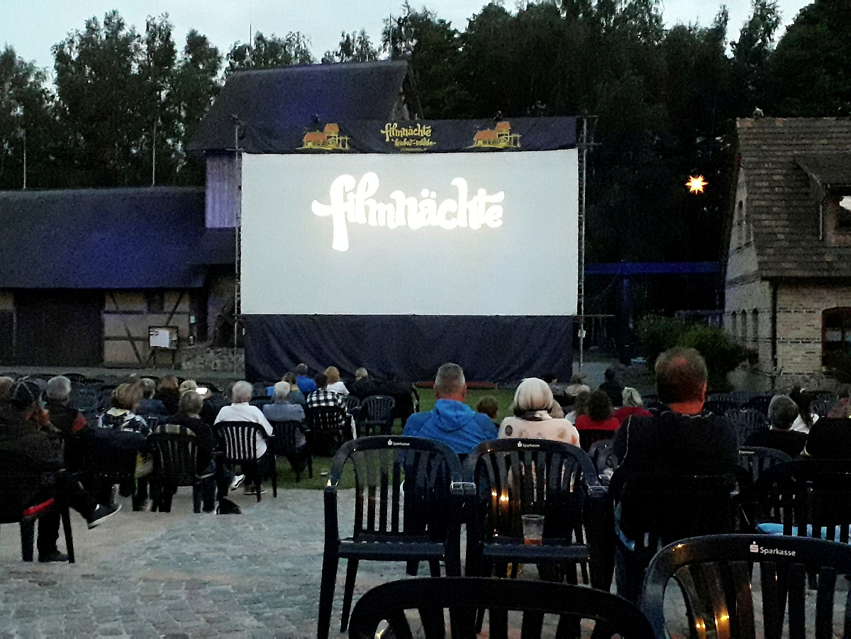 Schwarzkollmer Sommerkino mit Konzert-Einlagen