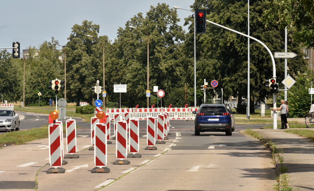 Weinertstraße jetzt von Baustellen begrenzt
