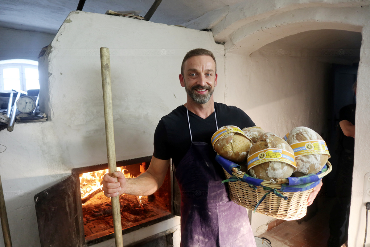Zum Erntedank gab's Holzofenbrot