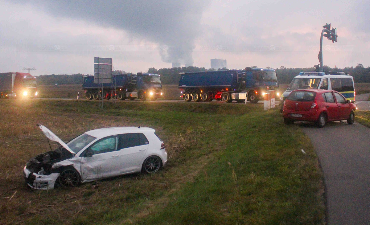 Vorfahrtsfehler führt zur Kollision auf der B97