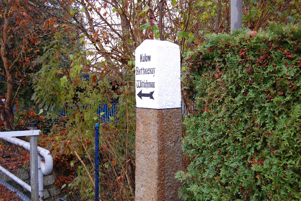 Wegweiser-Restaurierung in Dörgenhausen beendet