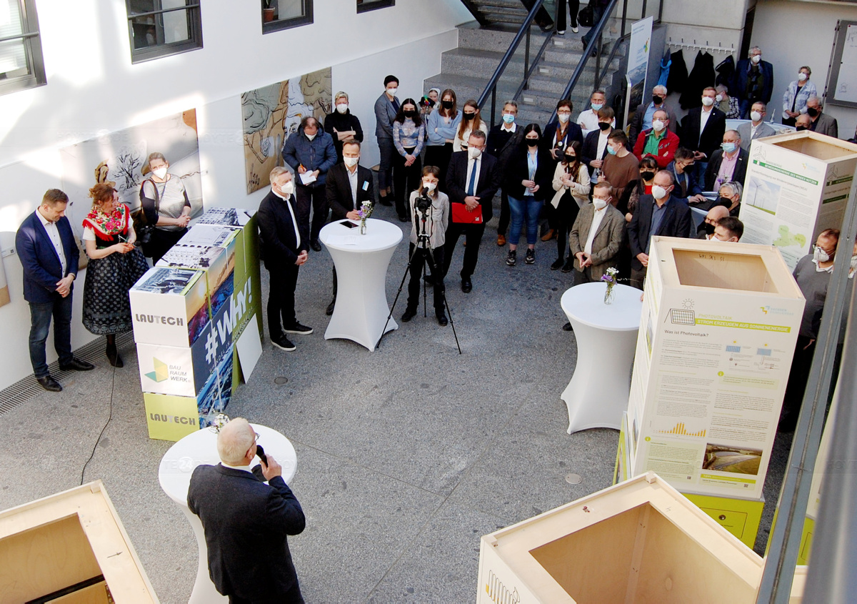 Neue Infostelle im Rathaus-Lichthof