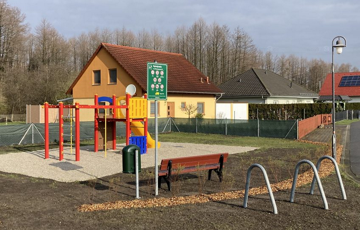Neuer Kleinkind-Spielplatz fertiggestellt