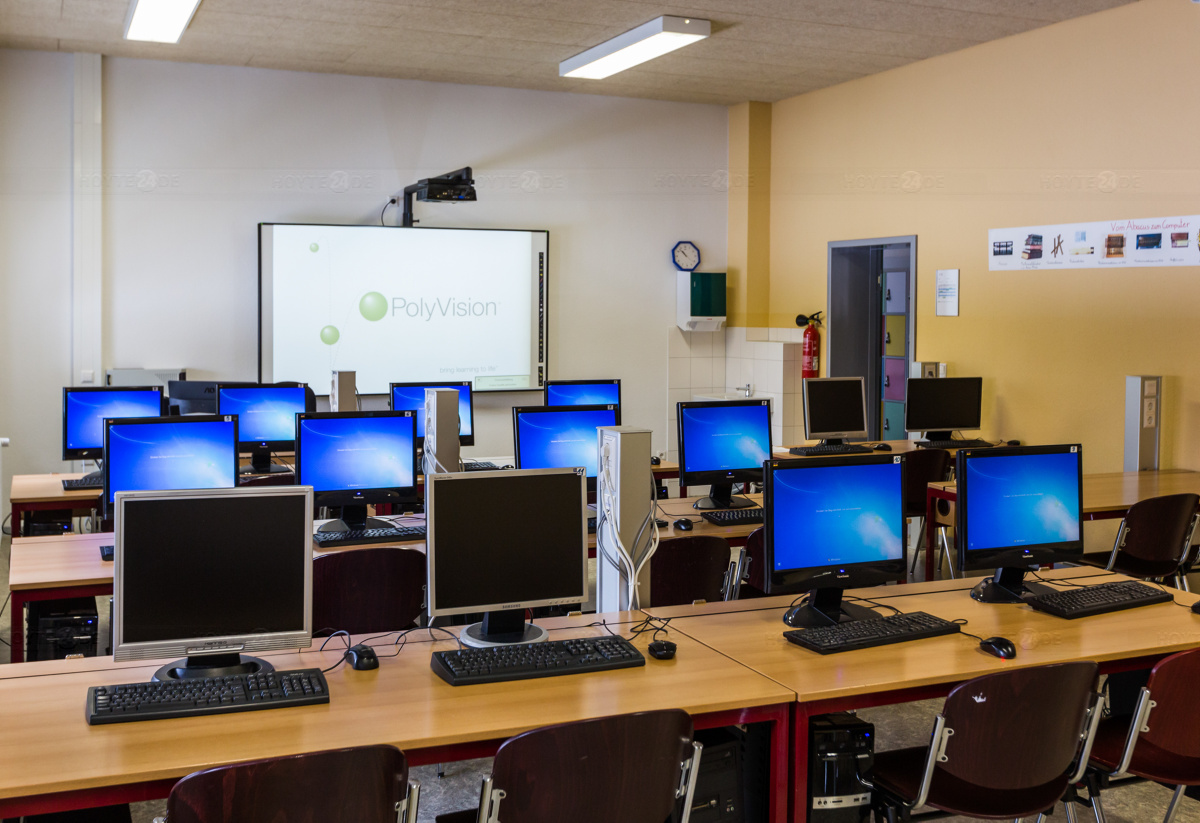 Technik-Bestellung für Hoyerswerdaer Schulen
