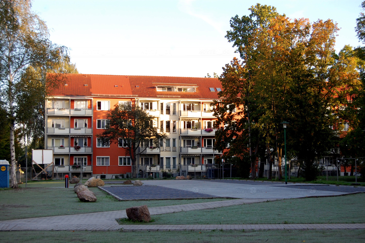 Parkplatz statt Wohnhaus - weitere Abrisse folgen