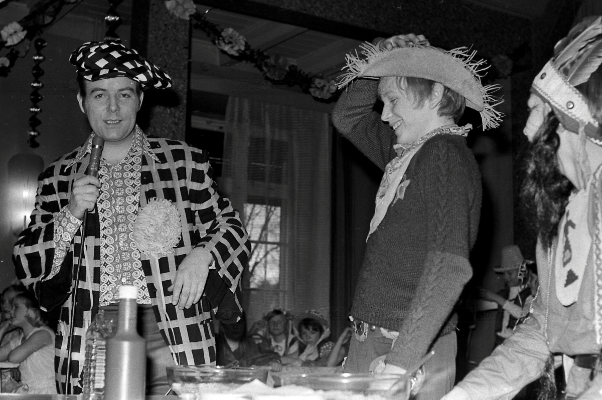 Spaß beim Fasching mit Adi - vor 50 Jahren