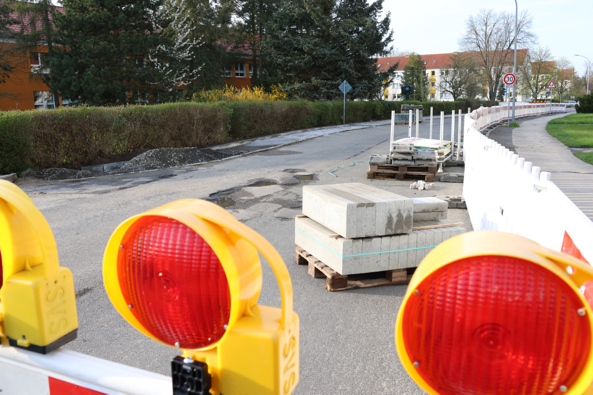 Große Freude über Gehwegbau in Bernsdorf