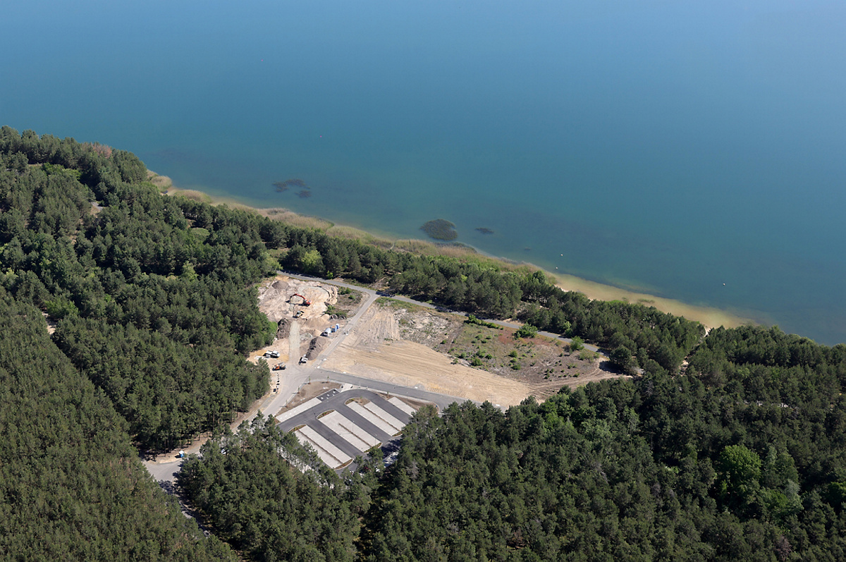 Derzeit Spielplatzbau am Scheibe-See