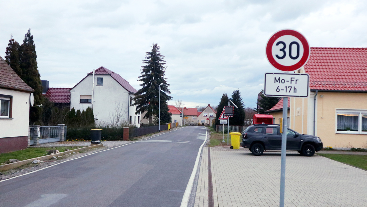 Straßenbau in Steinitz vor dem Start