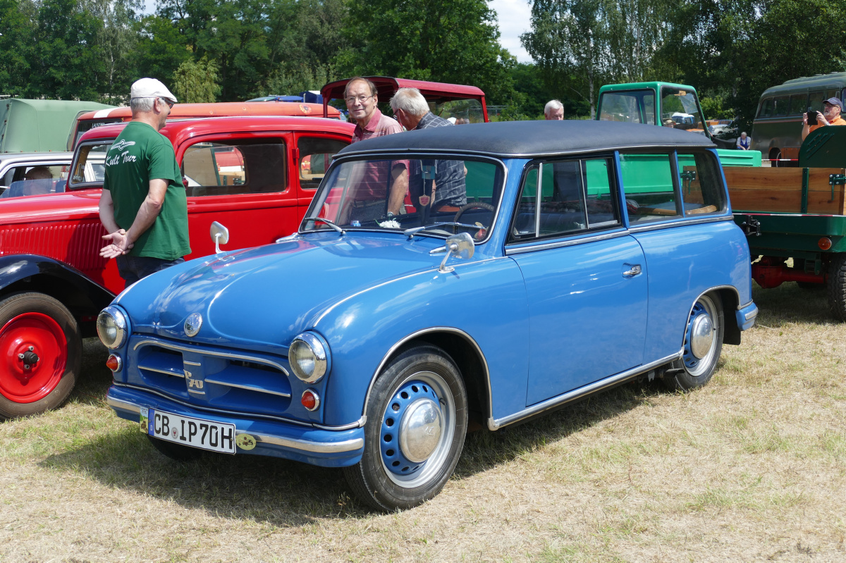 Am Wochenende wieder Oldtimer- und Teilemarkt