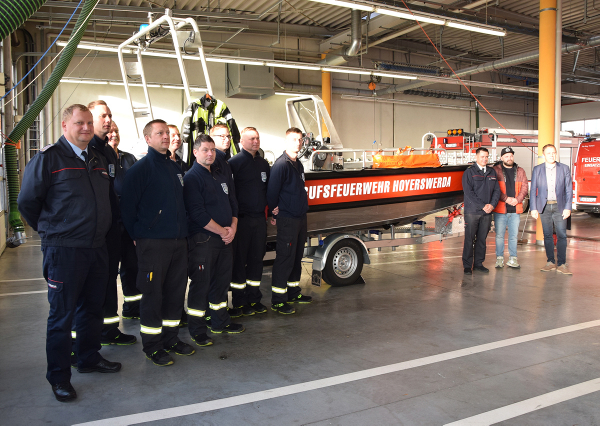 Feuerwehr rüstet für die Wasserrettung auf