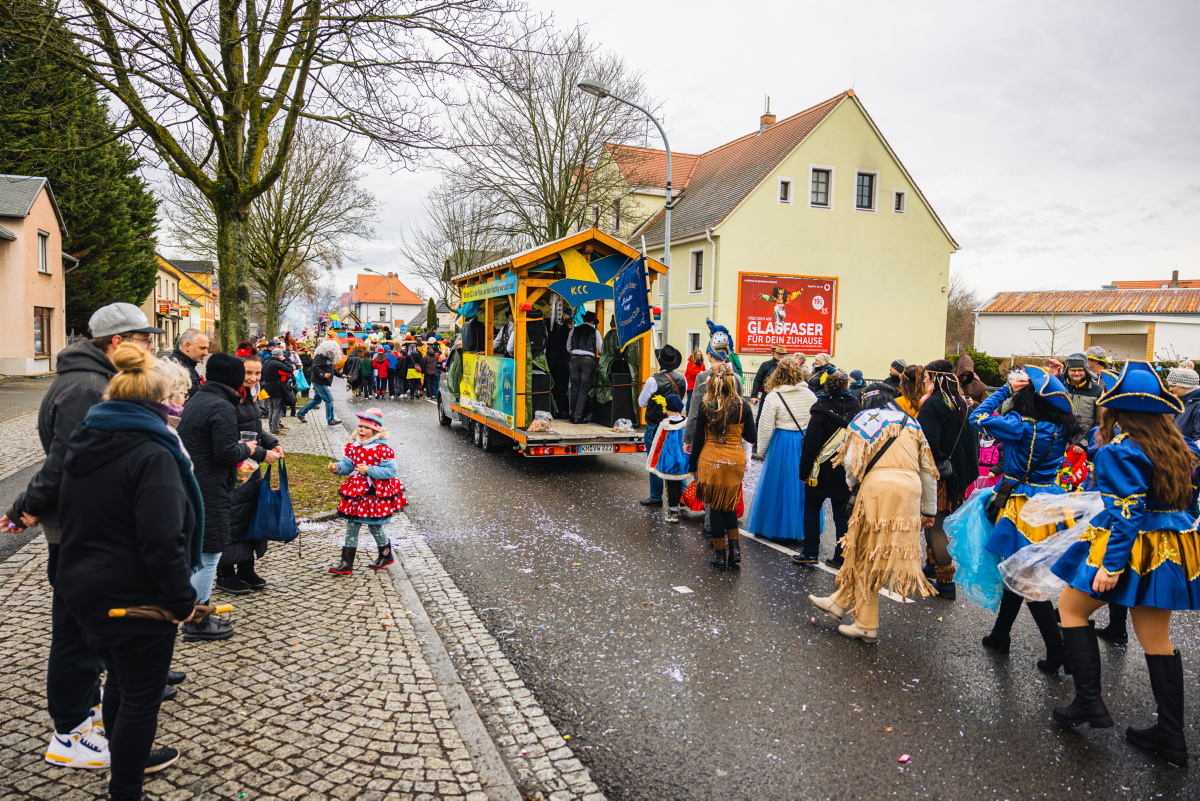 Termintausch bei Umzug und Kinderfasching